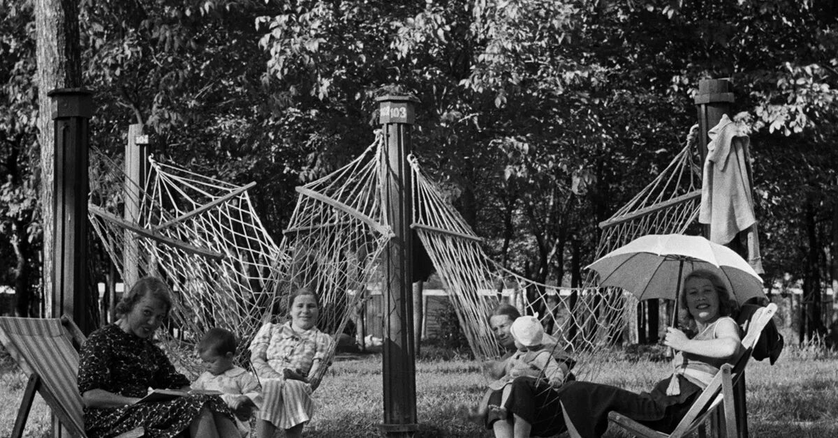 Парки советского времени. Парк Горького 1930-е. Парк Сокольники 1930. Парк Сокольники 1935. Сокольники 1930 е.