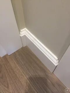 Примыкание плинтуса