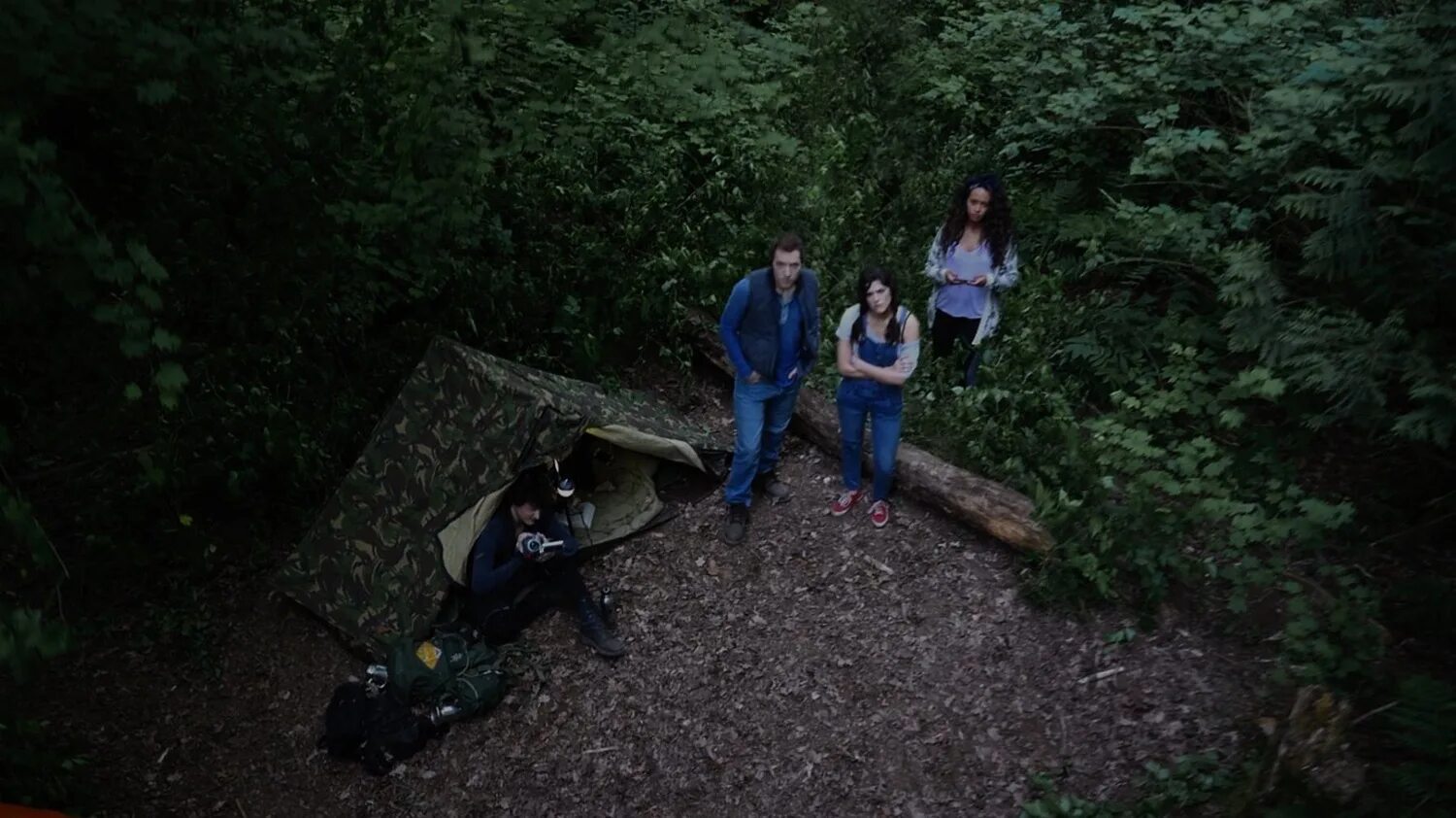 ведьма из блэр новая глава. вэлори керри ведьма из блэр. ведьма из блэр новая глава сама ведьма. ведьма из блэр 2016 монстр. ведьма из блэр хорошее качество.