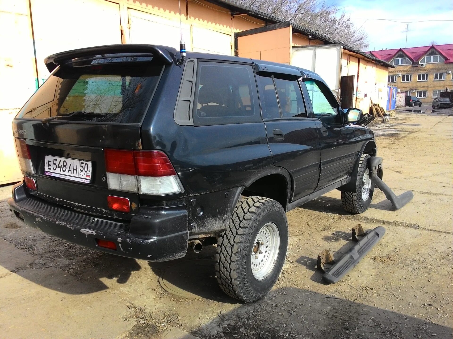 SSANGYONG Musso 3. Саньенг Муссо 2.3. Санг енг Муссо 3.2. ССАНГЙОНГ Муссо 2.3 дизель.