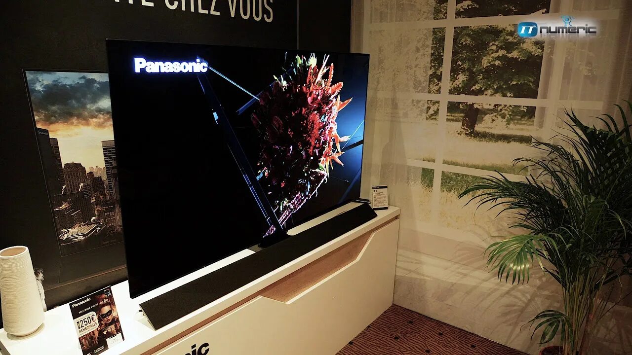 65 дюймов 120 герц. Es24tx OLED. Телевизор Panasonic боится.