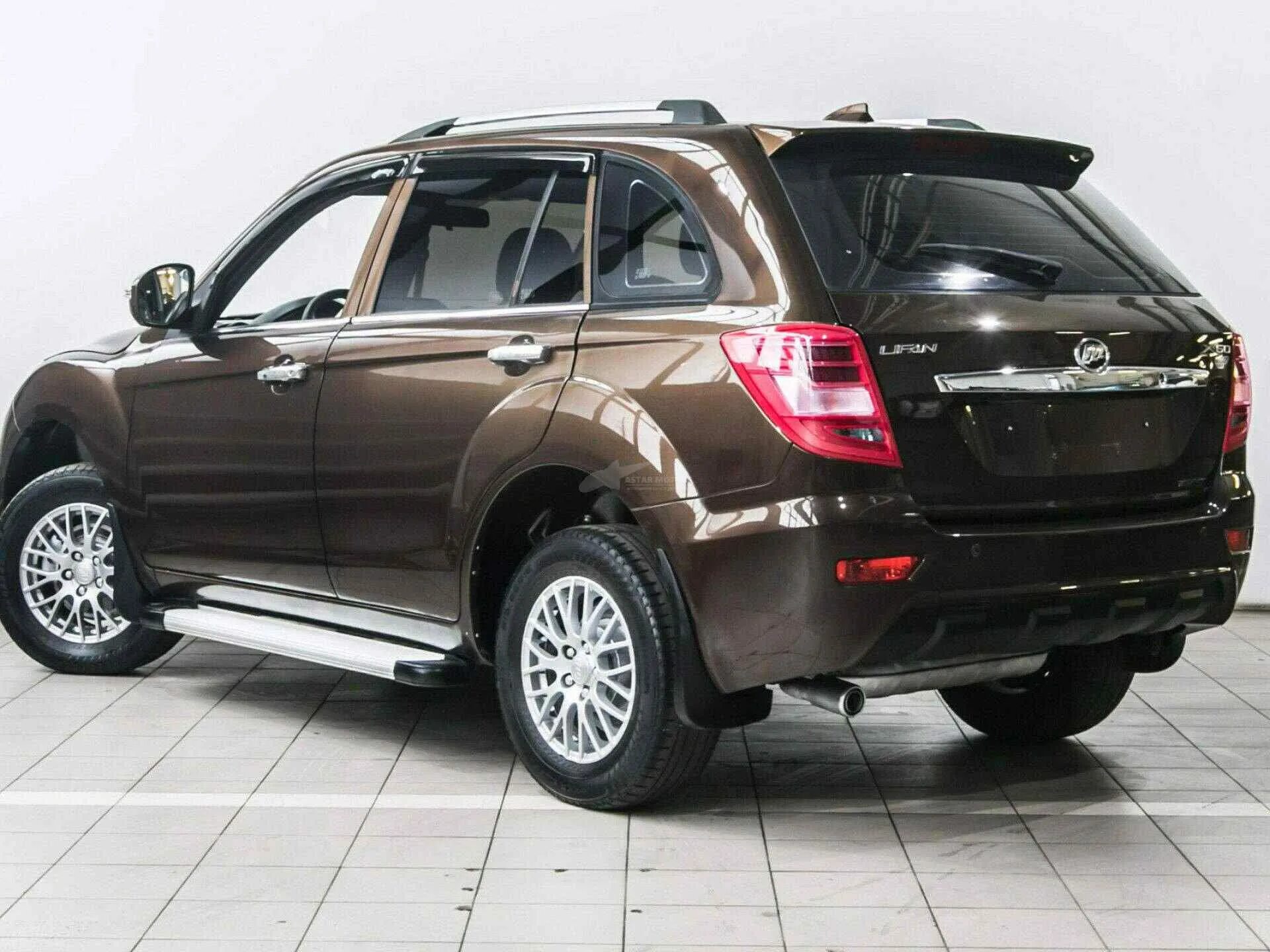Авито лифан с пробегом. Lifan x60. лифан х60 2016. лифан х60 коричневый. lifan x60 2016-2018.
