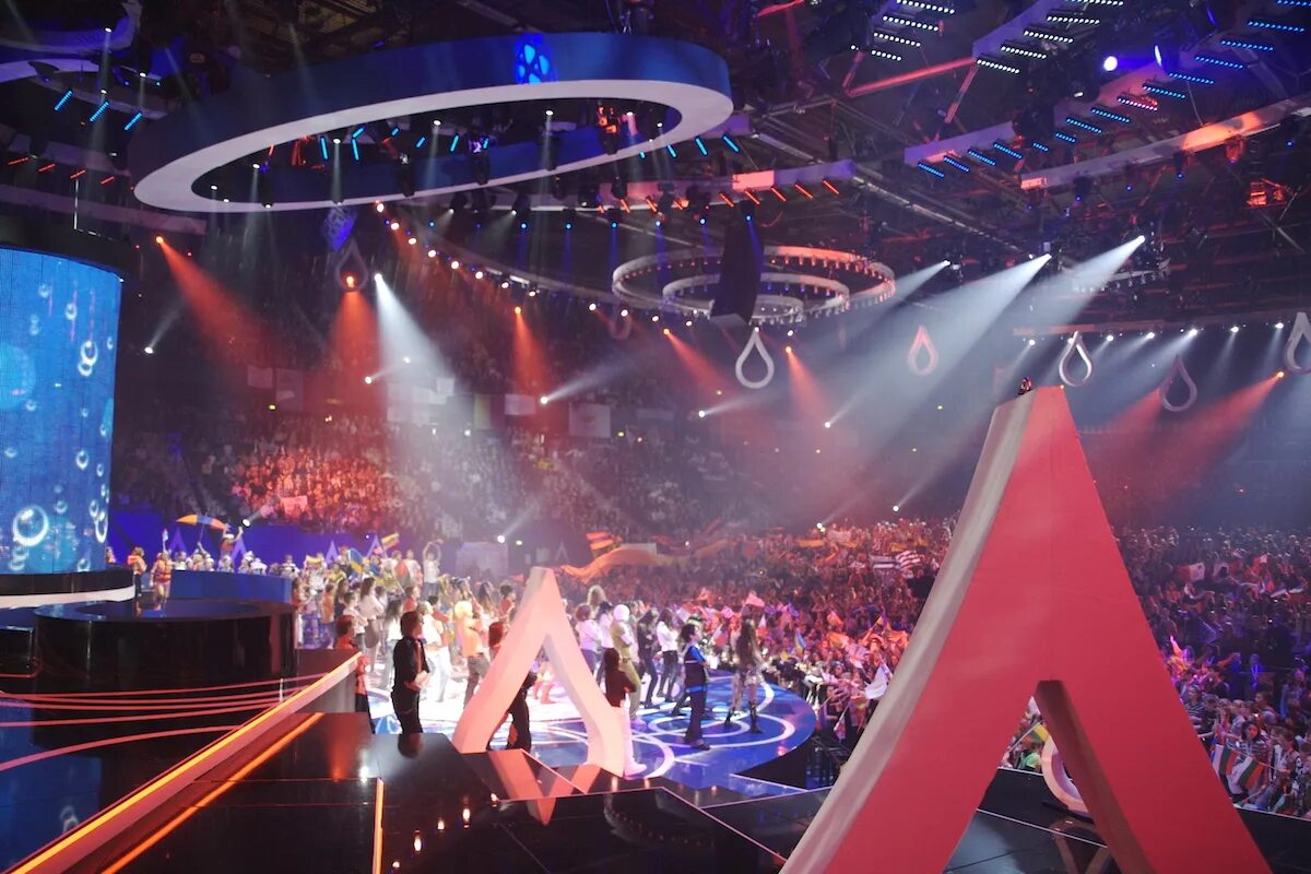Main show