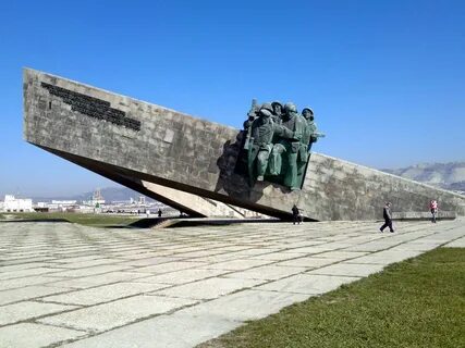 Стена в новороссийске