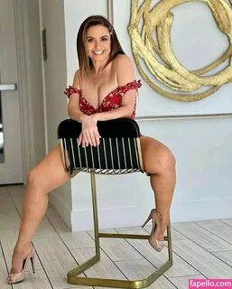 Penelope Menchaca / menchaca.oficial Nude Leaked Photo 28 - Fapello