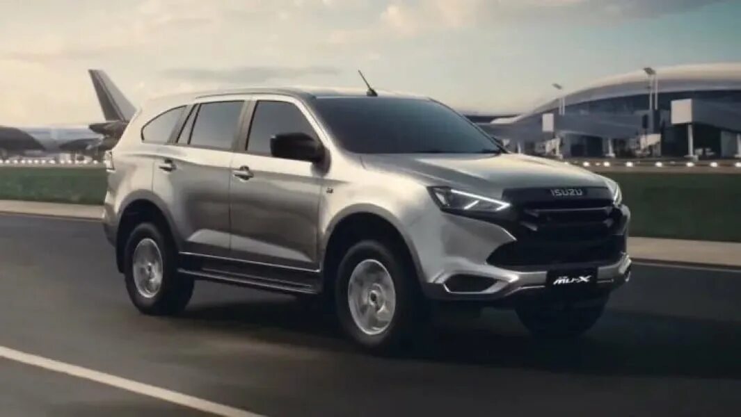 Mu x купить. Isuzu mu-x 2021. Новый Исузу mu-x 2021. Isuzu mu-x 2022. Исузу 2021 новый.