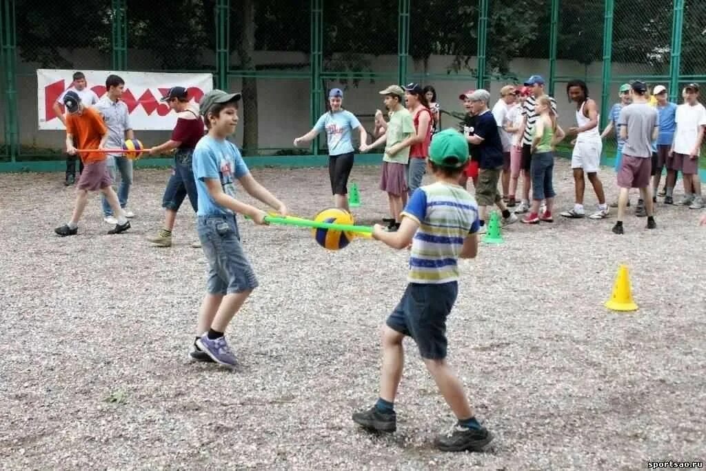 Тимбилдинг для детей. Игры на свежем воздухе для детей. Необычные спортивные соревнования для детей. Уличные игры для детей. Необычные спортивные соревнования для детей.
