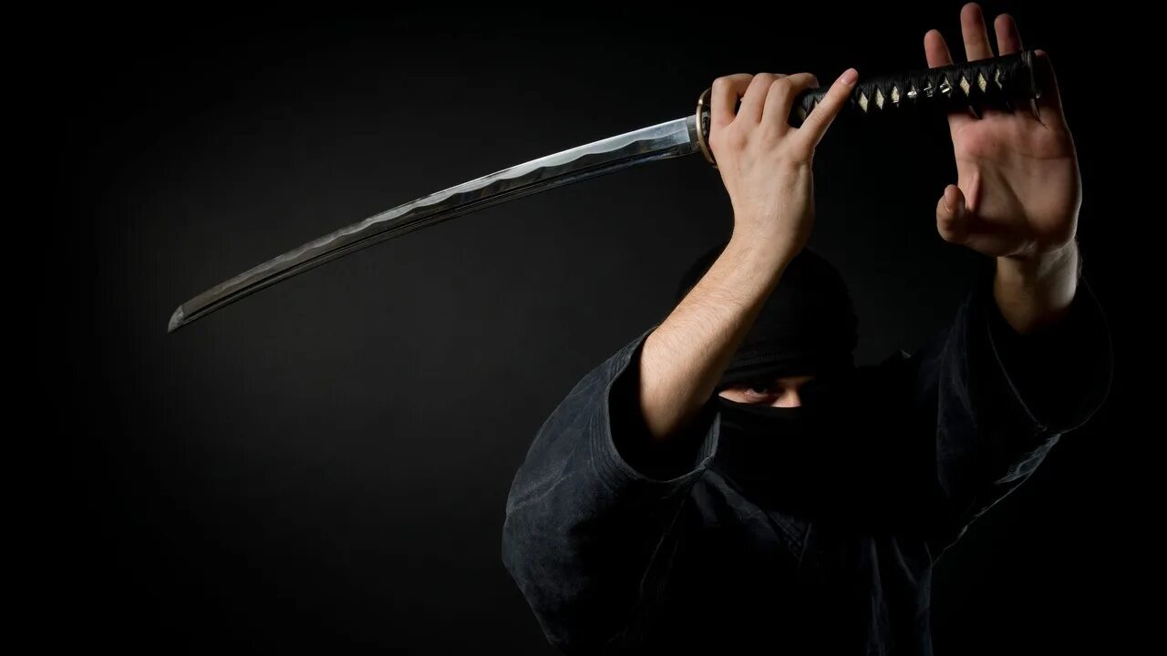 Человек катана. Самурай с катаной катана. Человек-катана / Samurai Sword. Катана меч самурая. Холодное оружие песня