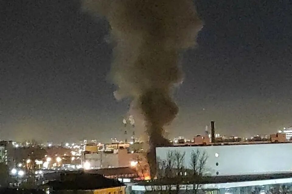 Пожар Московский район Санкт Петербург. Пожар в Свиблово. Пожар в Зябликово. Горелым пахнет. Воняет гарью