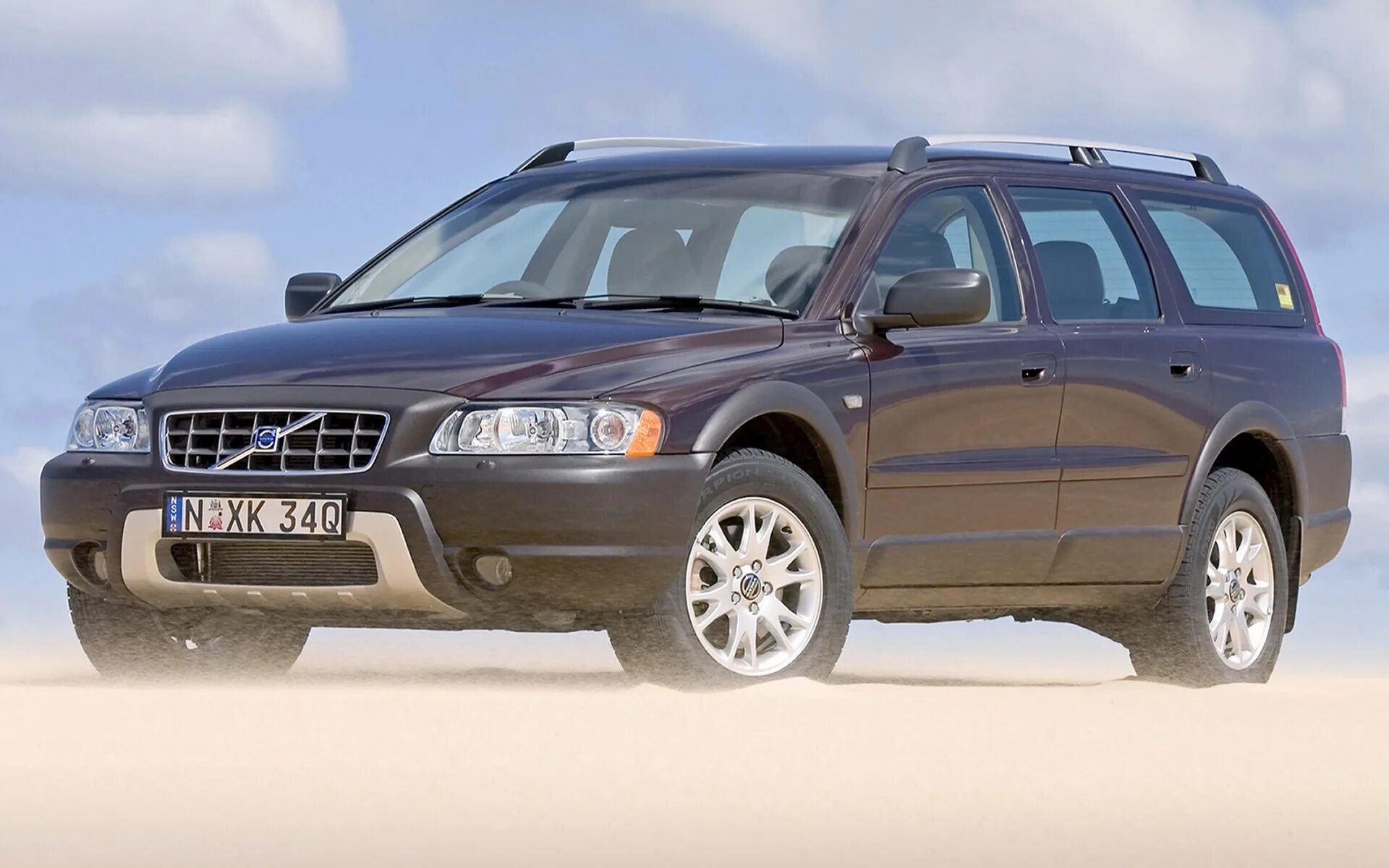 Volvo xc70 поколения. Вольво xc70 2004. Volvo xc70 p2. Volvo xc70 2005. Volvo xc70 1 поколение.