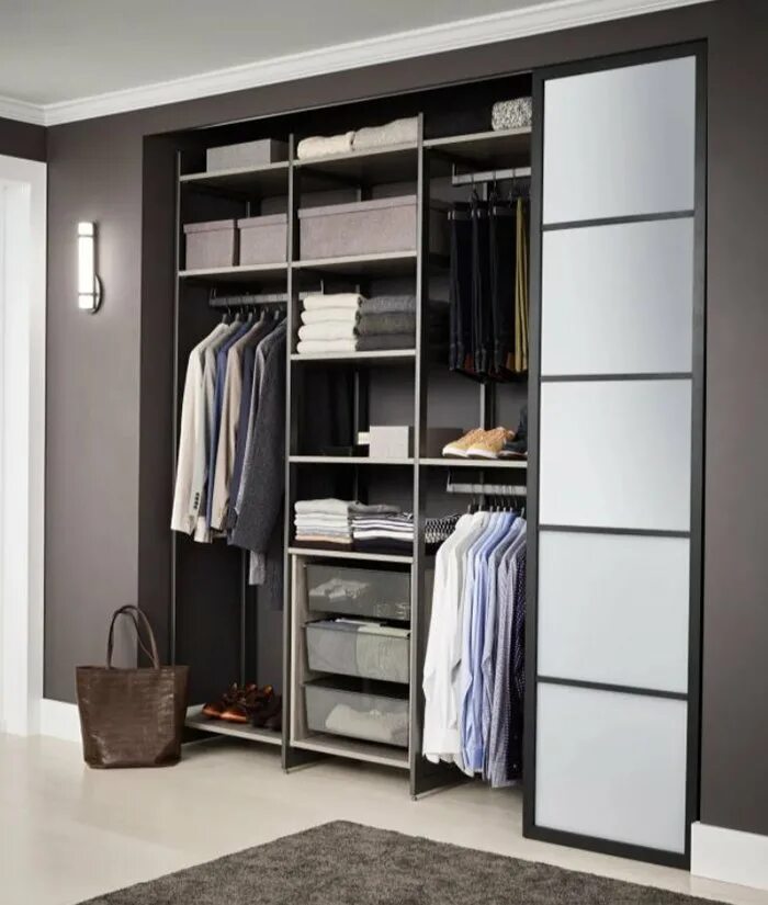 Встроенный шкаф гардеробная. Встраиваемые шкафы гардеробная. Встраиваемые шкафы гардеробная. Встроенные шкафы гардеробные. Гардеробные аристо встроенные в шкаф.