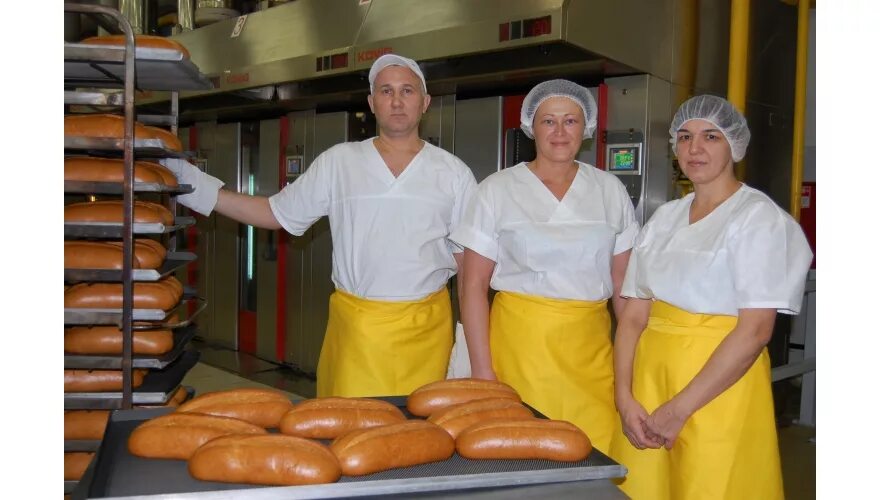 Бурятхлебпром улан-удэ завод. Бурятхлебпром продукция. Бурятхлебпром улан-удэ. Бурятхлебпром генеральный директор. Сухарный цех.