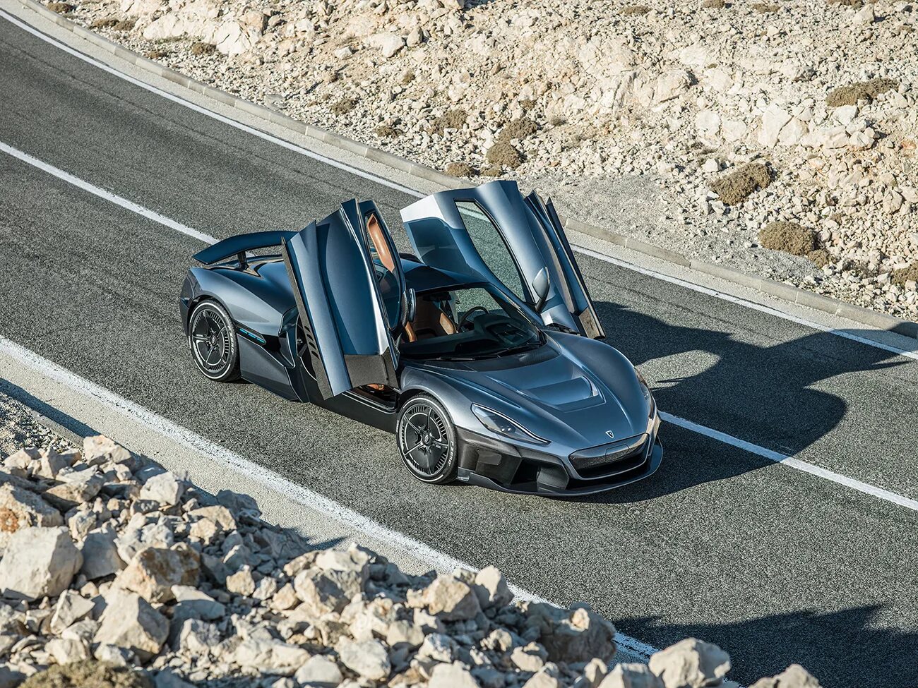 Даже автомобилей. Тачка пуля. Даже автомобилей. 2020 rimac c_two. Электрокар rimac concept 2021.