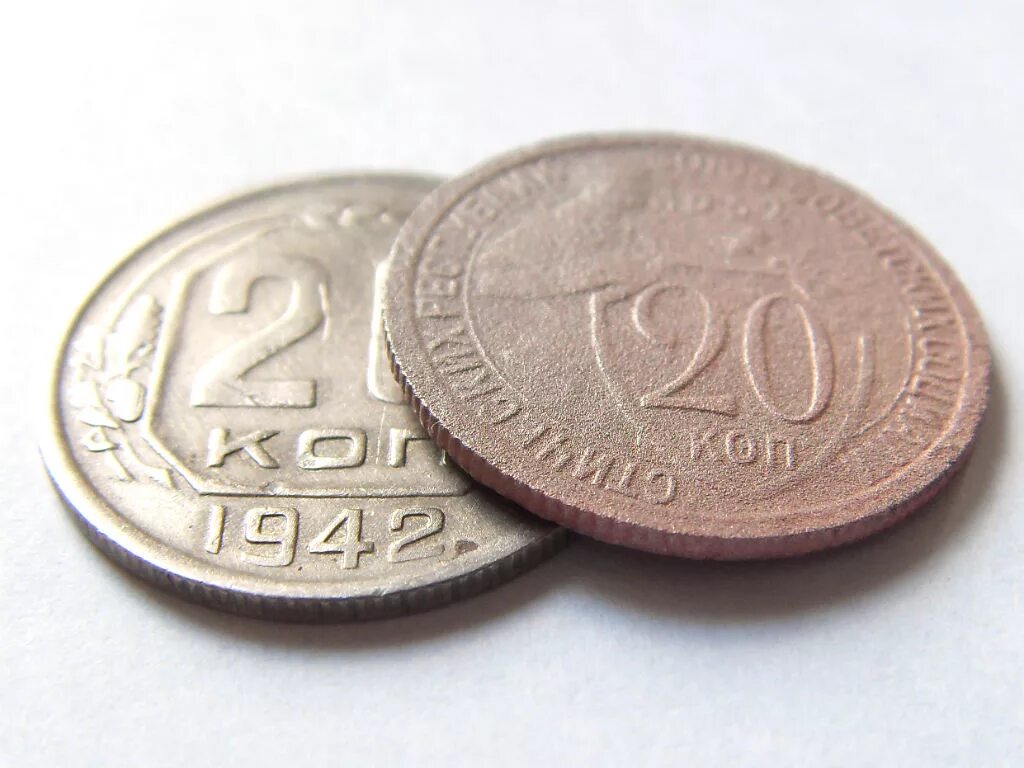 блеск медных монет. медная монета блестящая. устройство для очистки монет. средство для чистки монет ссср. машинка для чистки монет.