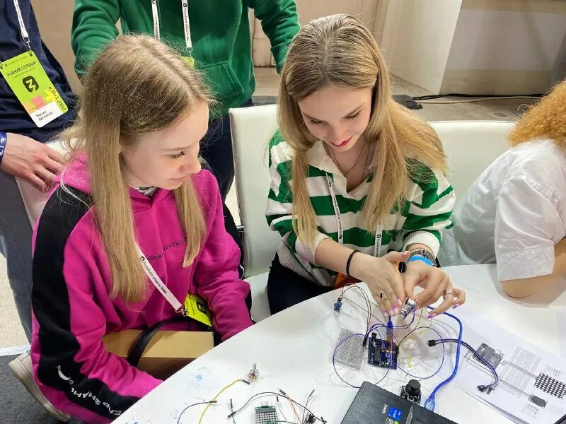 инжинириум мгту им н э баумана. проект робототехники роботов. робототехника бауманка. э баумана. робототехника бауманка.