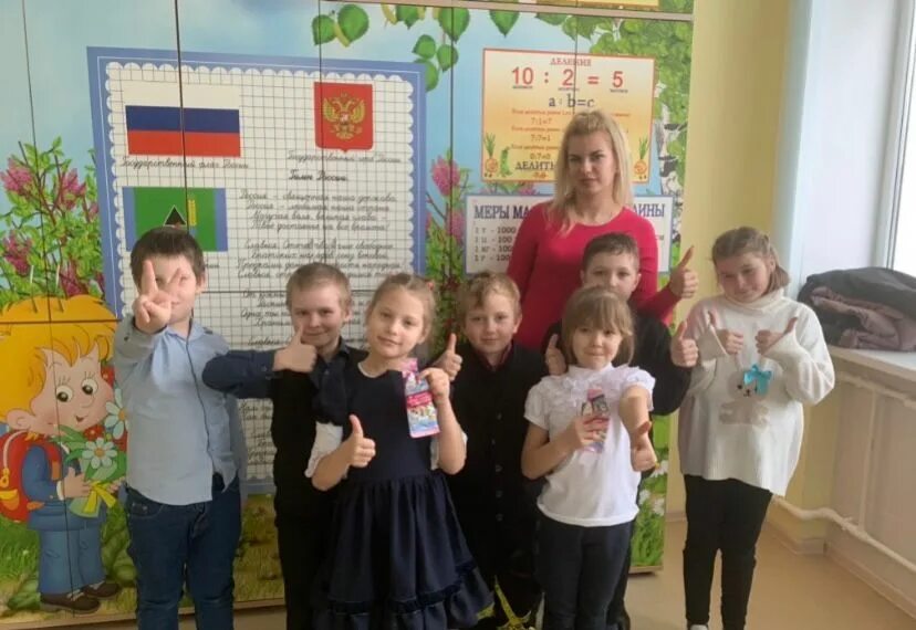 Погода бобровы дворы. Бобровы дворы белгородская область. бобровы дворы школа. музыкальная школа. бобровы дворы фото.