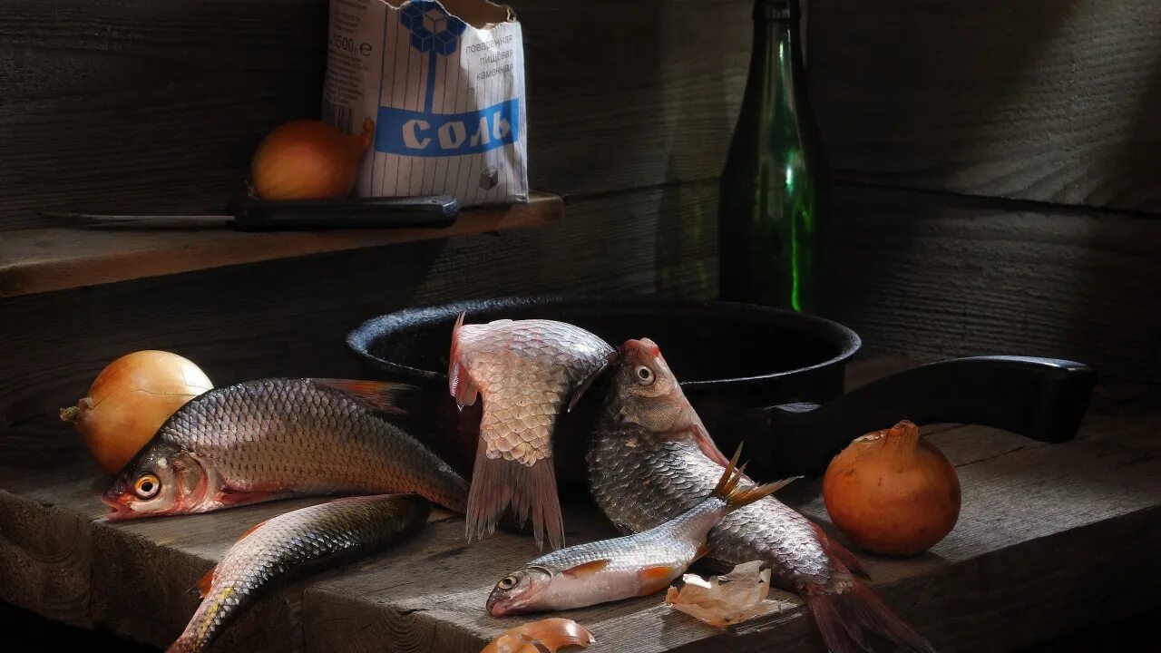 Сонник есть соленые. Рыба и морепродукты. Карась. Карась еда. Карась Эстетика еда.