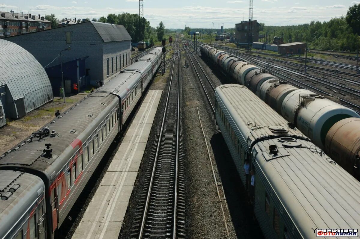 Микунь. Станция микунь 2. микунь жд вокзал. станция микунь республика коми. микунь станция станции северной железной дороги.