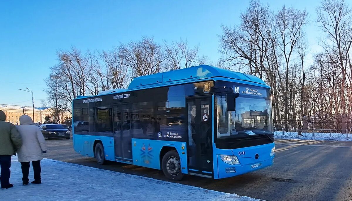 Транспорт архангельск автобус. Лотос 105 Архангельск. Автобус Лотос 105. Автобус МАЗ. Автобусы Архангельск.