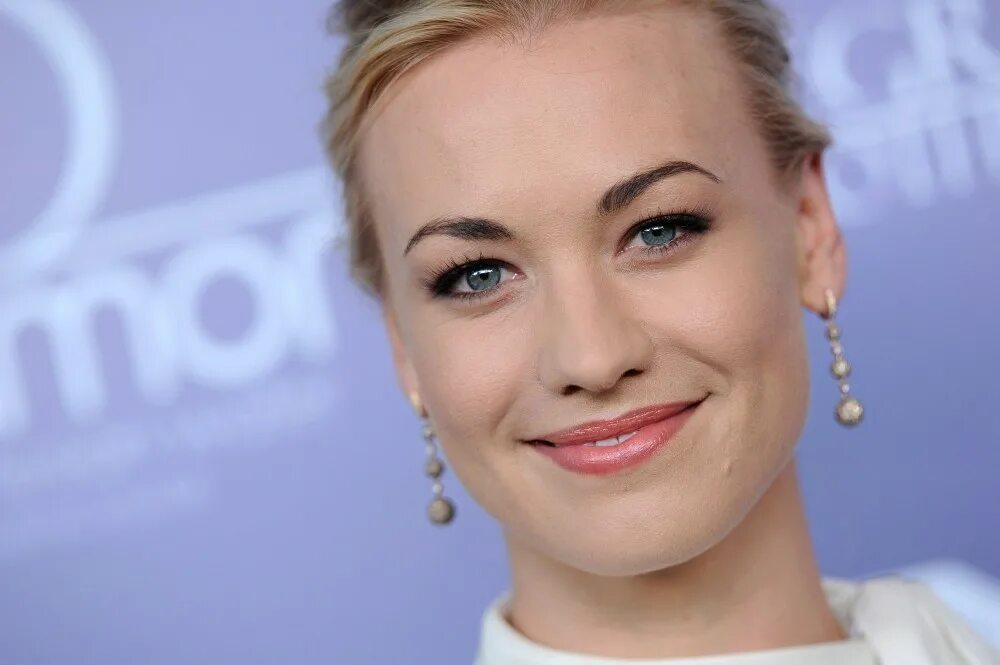 ивонн страховски биография. ивонн страховски биография. ивонн страховски в юности. ивонн страховски фото. ивонн страховски фильмография.