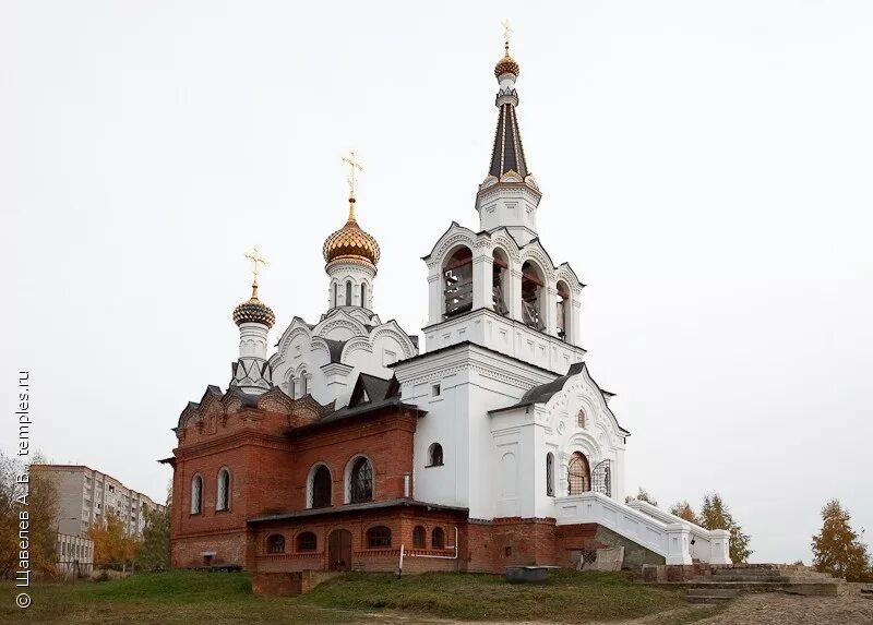 Всехсвятская Церковь Белоозерский. Белоозерский Воскресенского района. Поселок Белоозерский Воскресенский район. Белоозёрский Московская область.