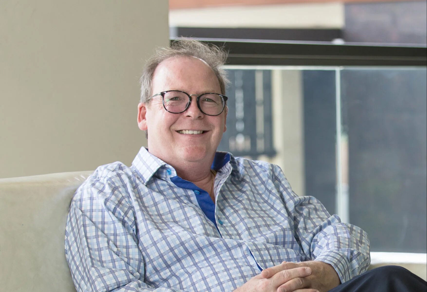 Michelin реми паскаль. Пожилой мужчина в дорогом ресторане. Патрик малуда мишлен. Патрик малуда мишлен. Инспектор мишлен зарплата.