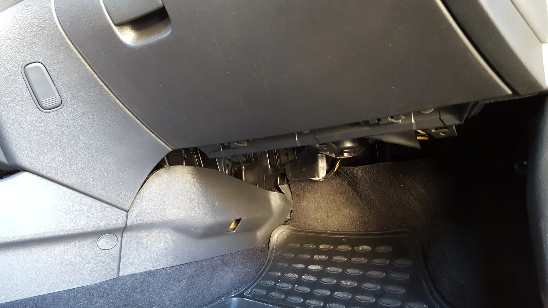 Как снять бардачок туксон 19 года Cabin air filter replacement- Hyundai Tucson Cabin air filter, Air filter, Hyund