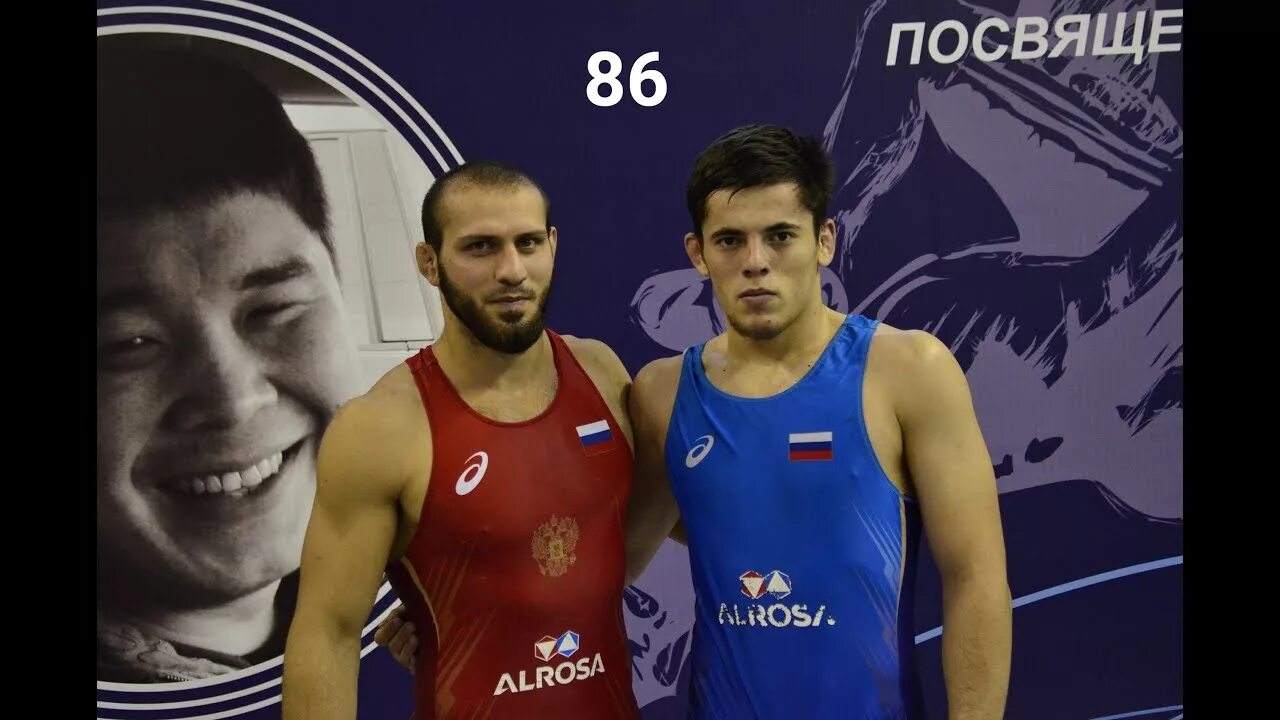 Магомед саадулаев боец. Магомед саадулаев. Мага саадулаев. Школа саадулаева в махачкале. Магомед саадулаев боец.