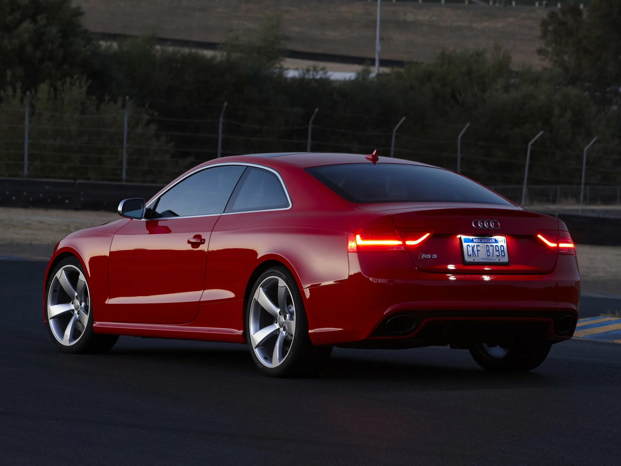 Audi a5 coupe 2010. Audi rs5 coupe. Audi rs5 2013. Audi a5 coupe 2005. Ауди а4 купе.