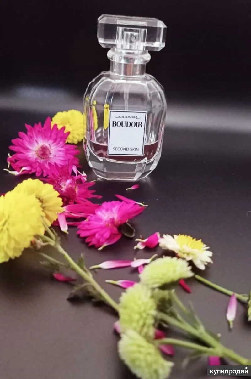 Духи boudoir second skin. Boudoir духи. Boudoir духи essence. Будуар эссенс. Будуар духи эссенс.