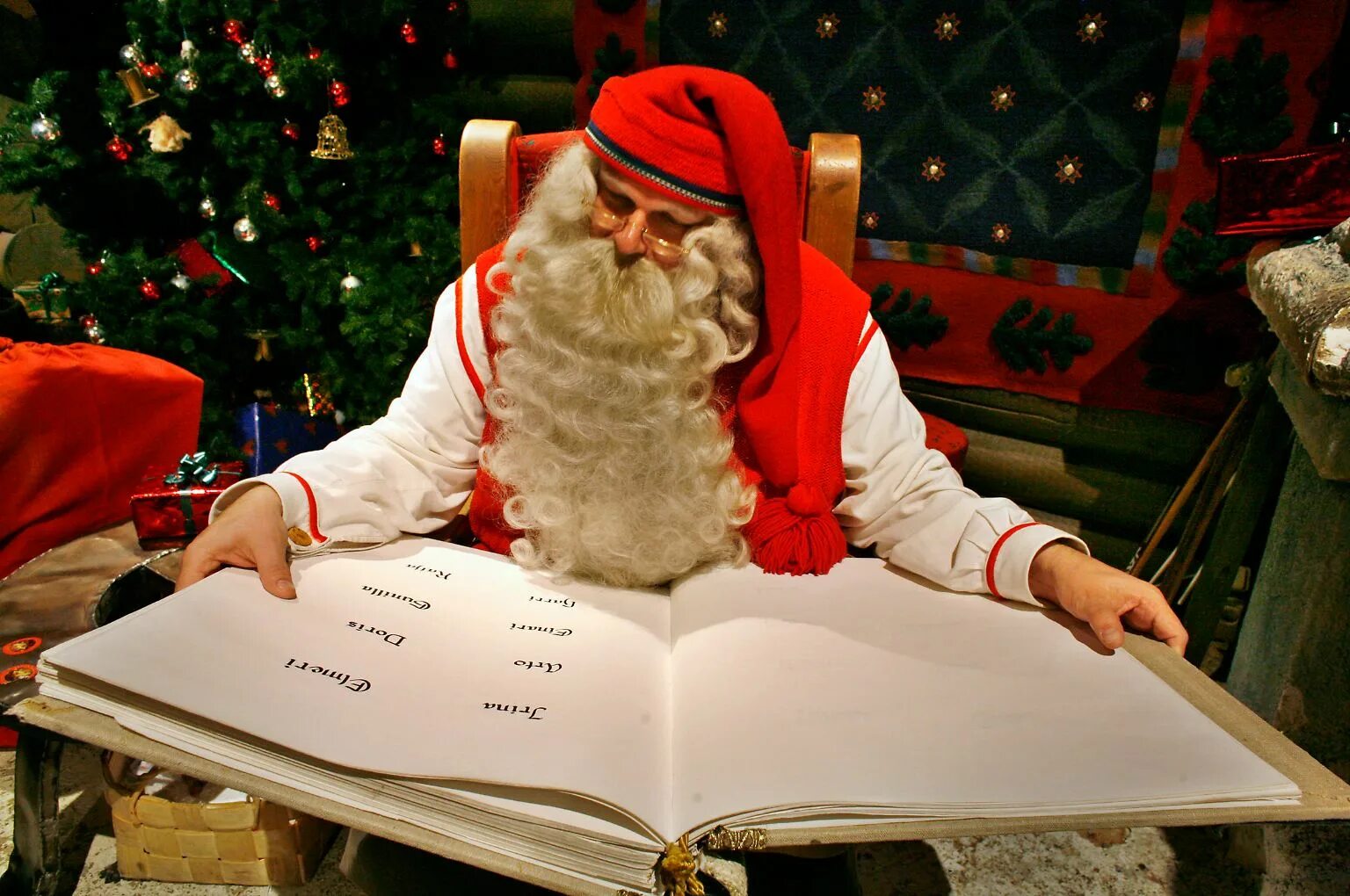 Списки деда мороза. Дед Мороз. Санта в Англии. Книга дед Мороз.