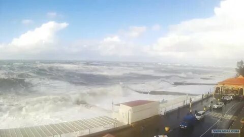 Шторм в адлере сегодня