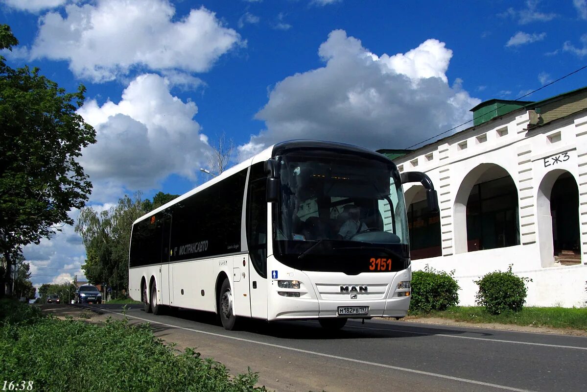 Лиаз 5256. Scania omnilink cl94ub 4x2 lb № ам 972 77. Man lion’s regio l r13. Автобус 330 зарайск. Автобус 947 москва.