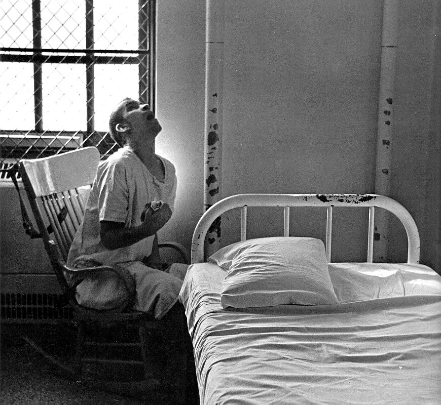 Психиатрическая подростковая больница. Психиатрическая больница екатеринбург палаты. Психбольница стационар. Психбольница стационар. Матросская тишина психиатрическая больница.