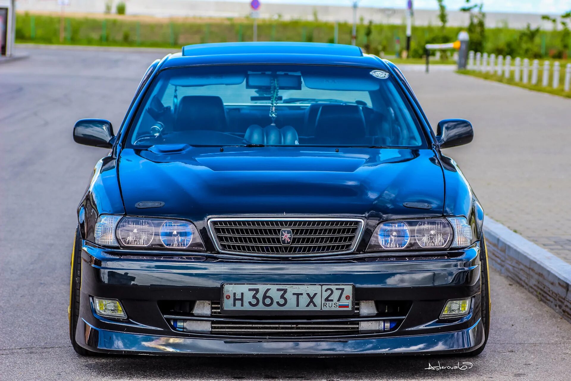 Чайзер драйв. Toyota chaser 2000. тойота чайзер леворукая. квадратный номер чайзер. чайзер левый руль.