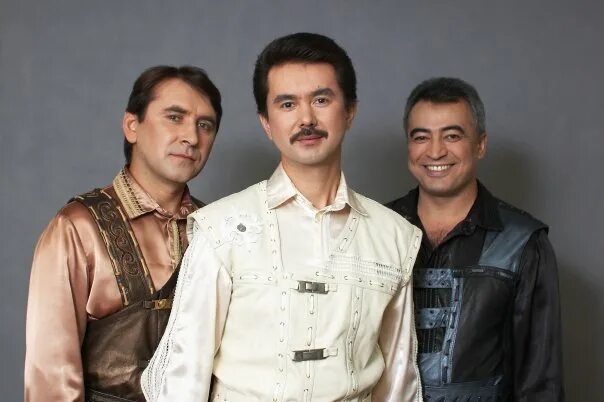 Вильдан яруллин биография. Караван-сарай группа. караван сарай.группа вильдан. группа караван сарай уфа. вильдан яруллин караван сарай.