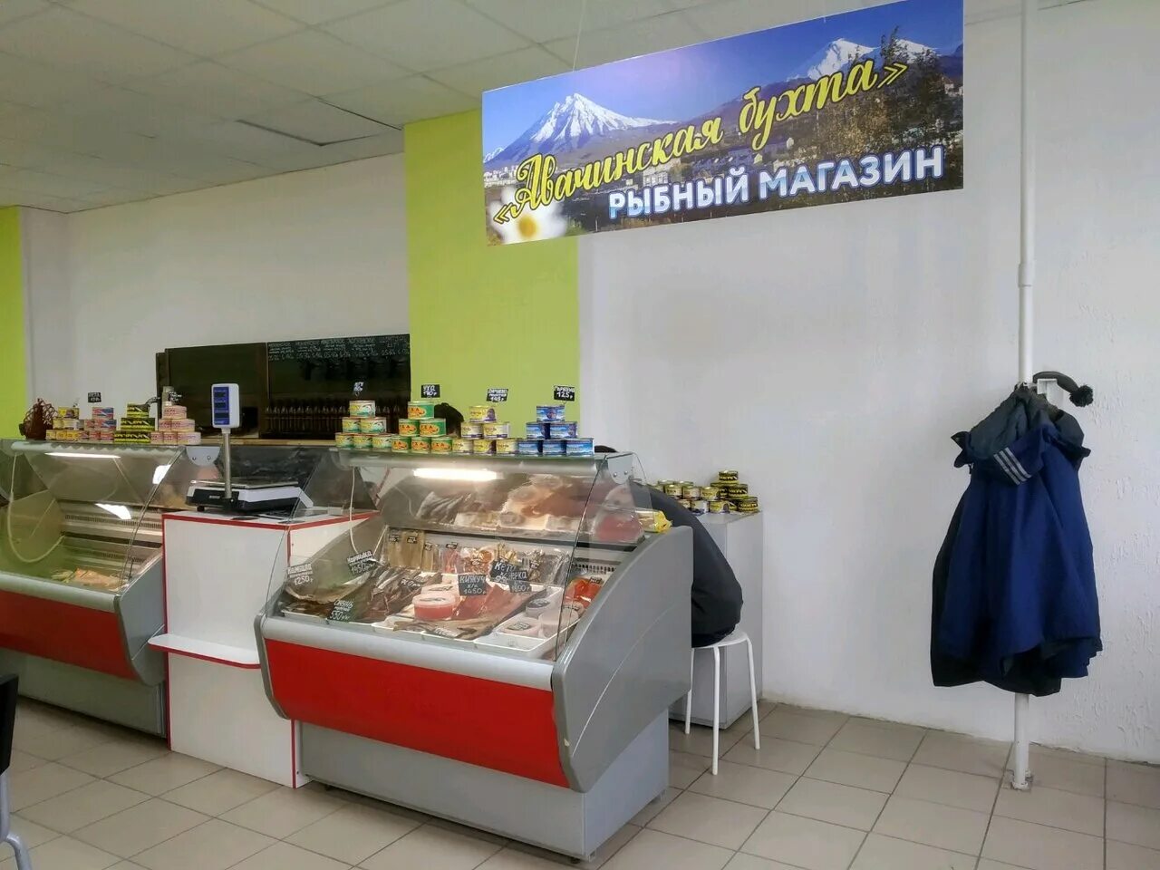 рыбный магазин спб. магазин морепродуктов санкт петербург. рыба в магазине. рыбный магазин. оформление рыбного магазина.