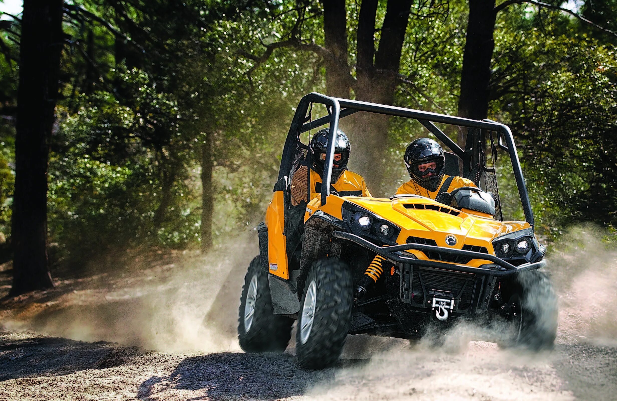 Can-am commander 800r efi. Брп коммандер с кабиной. Квадроцикл commander 800 dps. Can-am commander 800. Мотовездеход can-am commander аккумуляторный.