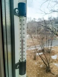 Градусник на окно