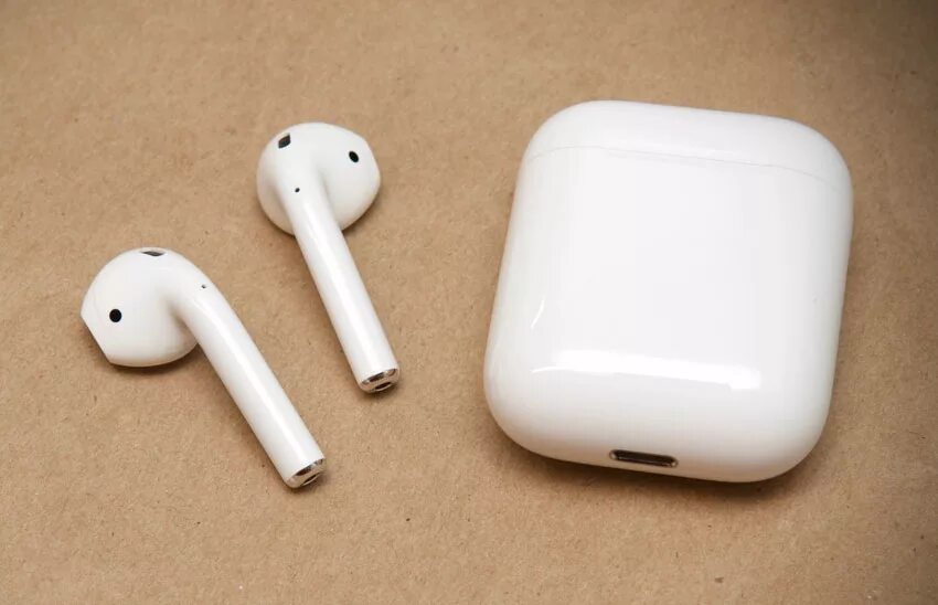 Airpods казань. Apple AIRPODS 4. Apple AIRPODS 1. Наушники Эйр подс 1. Air pods 3.