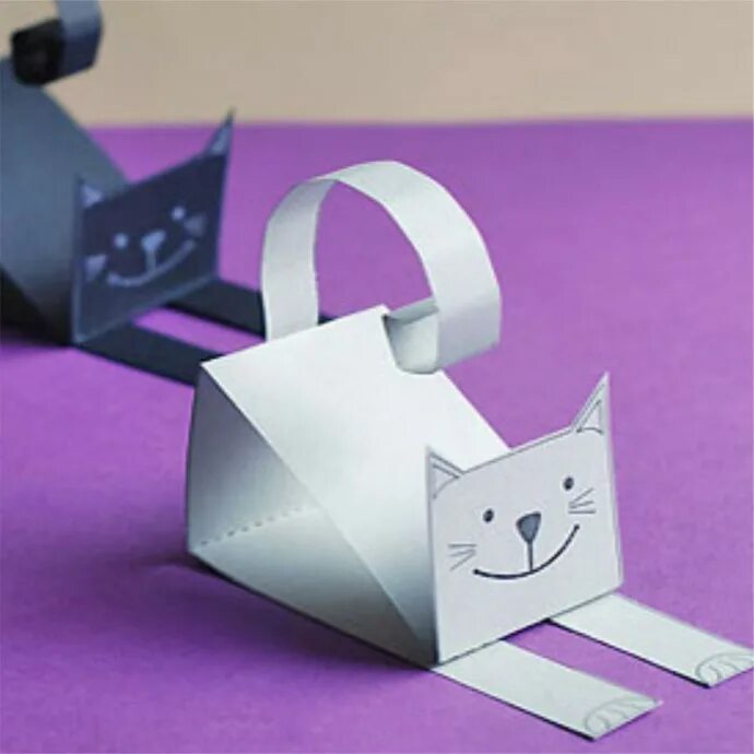 Поделка кошка из бумаги. Поделка из бумаги котик для детей. Объемные поделки из бумаги. Подьделка из белой бумаги. Бумажные кошечки