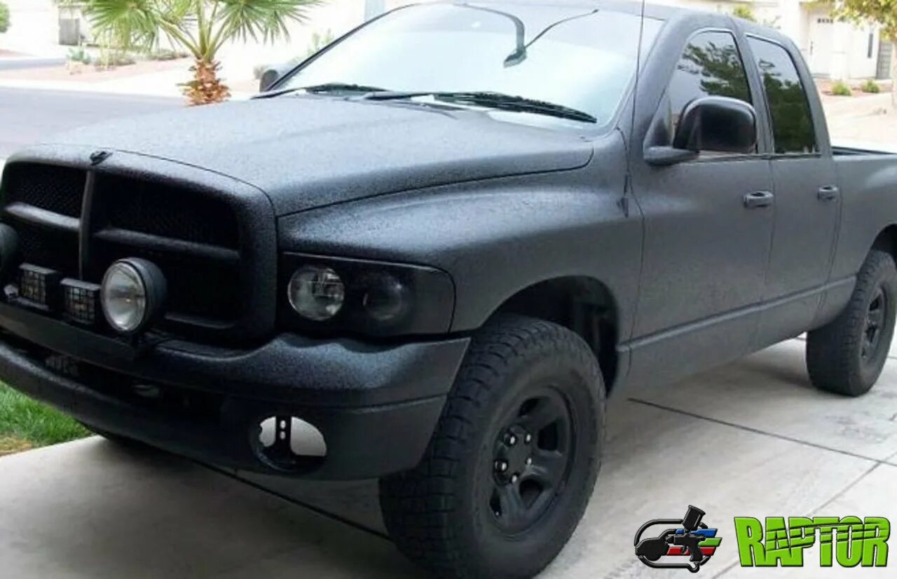 Куплю раптор для автомобиля. Dodge Ram покраска Raptor. Додж рам в цвете Раптор. U-Pol Raptor Додж. Ram Додж Раптор покраска.