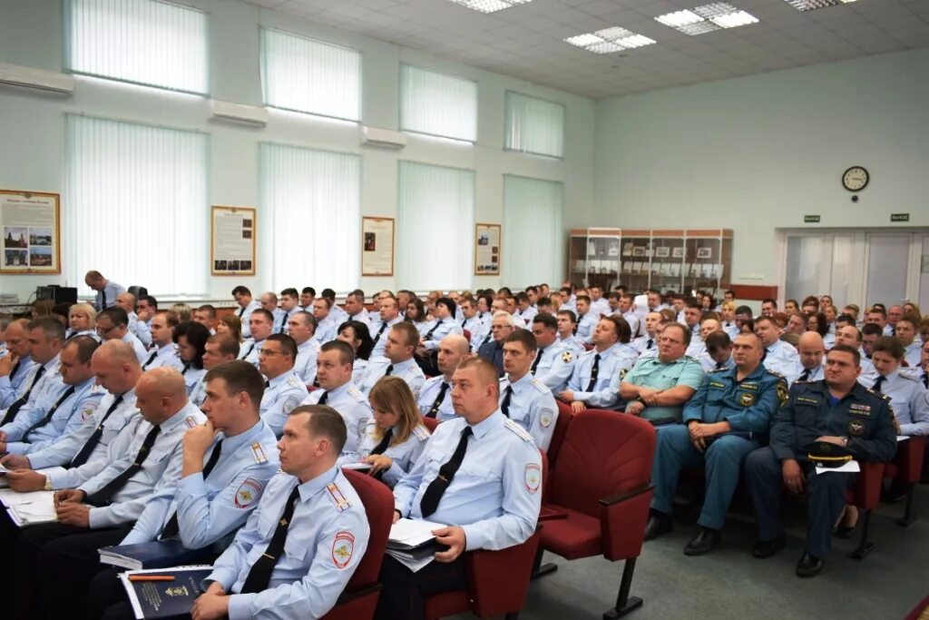 Увд по зеленоградскому. Начальник УВД Зеленограда Кудряшов. Сергеев Зеленоград УВД. Начальник УВД по ЗЕЛАО. Торубаров УВД Зеленоград.