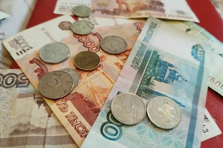 Выплаты по 10 тысяч в 2025 году