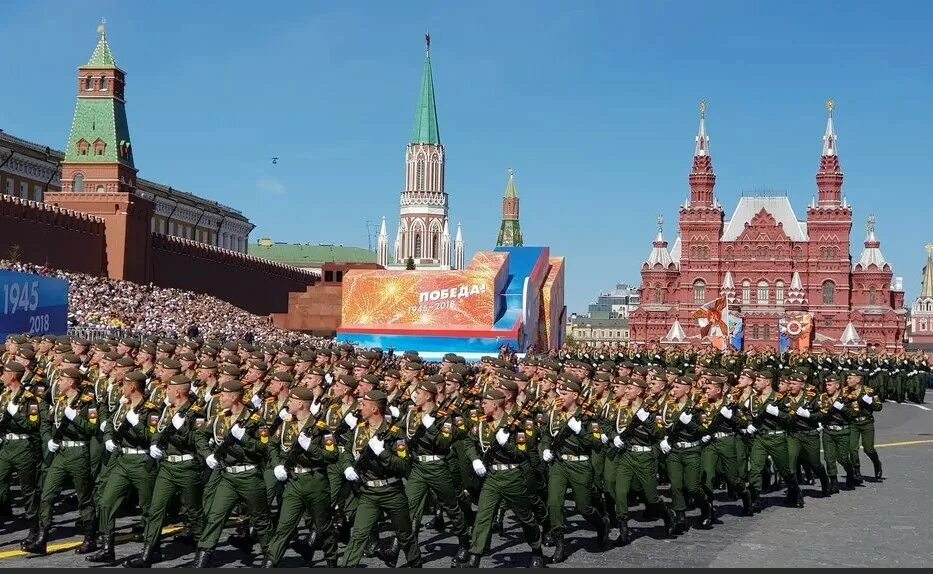 день победы красная площадь. парад победы 24 июня 75 лет на красной площади. парад на красной площади 9 мая. военный парад в честь 75-летия победы в москве. парад победы 2020 в москве красная площадь.