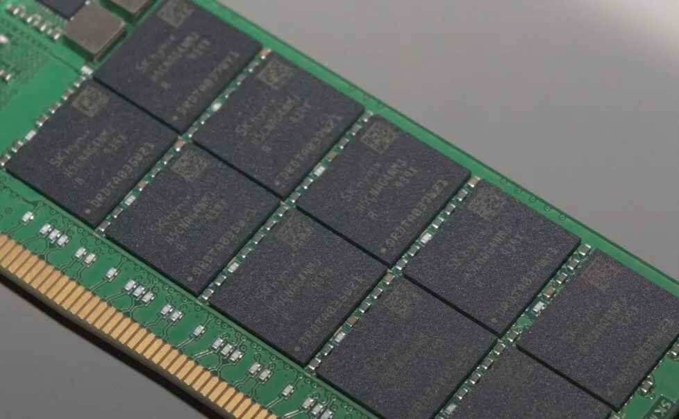 Чипы памяти купить. Память ddr5 Micron. Чипы памяти Hynix. Ddr5 оперативка. Чип ОЗУ ddr4.