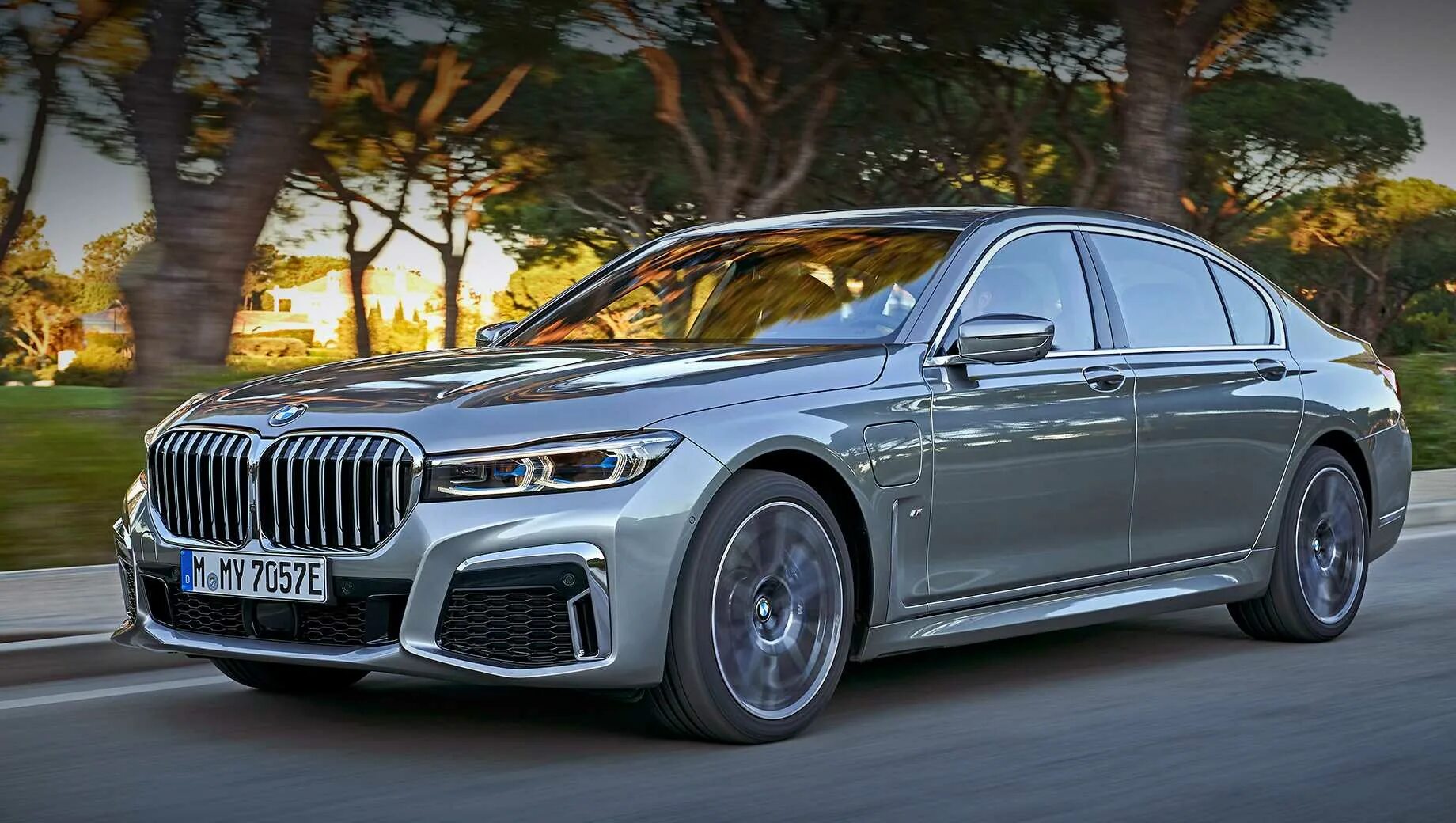 Машины bmw 7. BMW 7 2019. BMW 7 v12 2019. Новый седан BMW 7-Series,. BMW 745le.