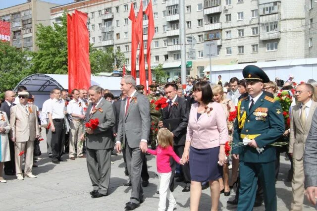 Дом правительства на 9 мая Ульяновск. Ульяновск празднование дня Победы. День Победы 9 мая день Победы Ульяновск. Победа Ульяновск. 9 мая ульяновск