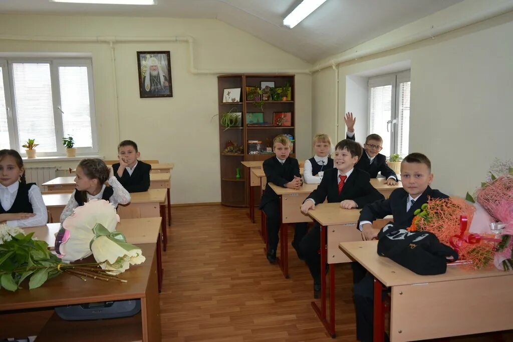 Православная школа в пучково троицк. Церковь в пучково троицк. Православная школа пучково. Школьный храм пучково. Храм в пучково в троицке.