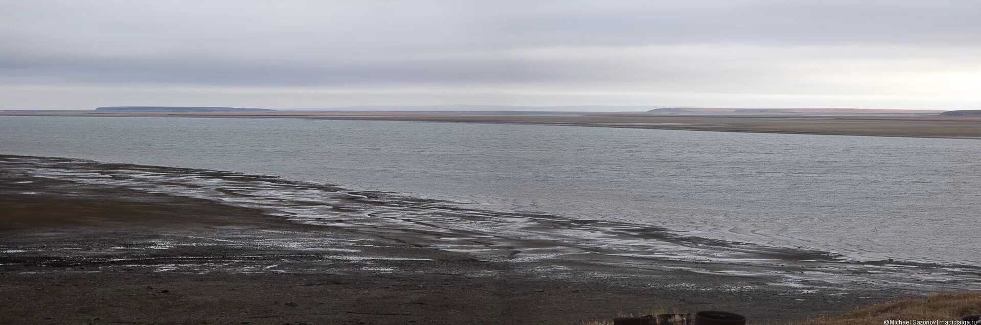 Пясина. Озеро Таймыр рельеф дна. Карта глубин озеро Таймыр. Таймырское озеро соленое или пресное. Длинной блистающей полосой тянется таймырское озеро